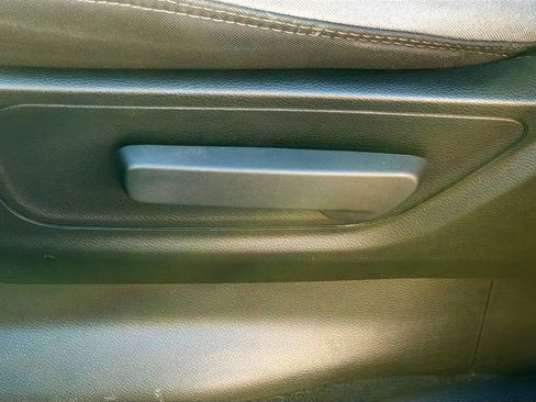 Used 2023 RAM 1500 Big Horn AWD/4WD image 24