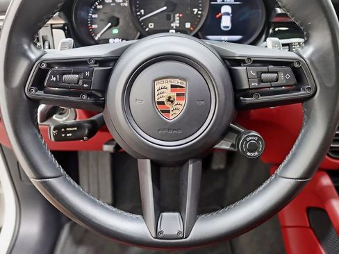 Used 2023 Porsche Macan GTS image 15