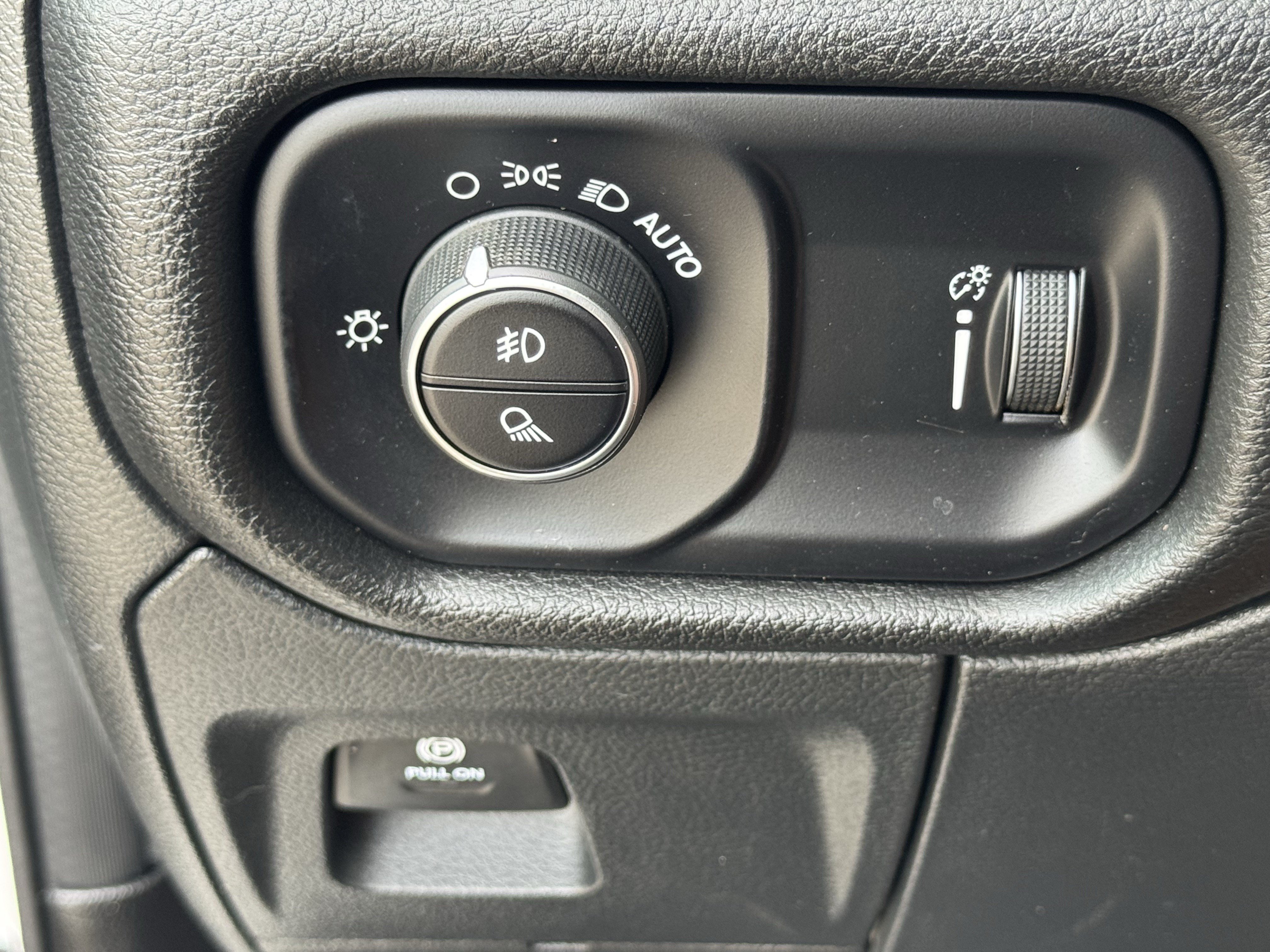 Used 2024 RAM 1500 Big Horn AWD/4WD image 21