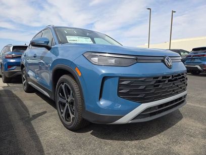 New 2026 Volkswagen Tiguan SE