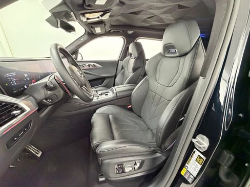 Used 2025 BMW XM AWD/4WD image 28