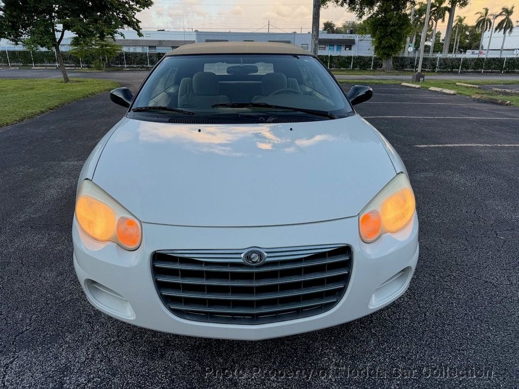 Used 2004 Chrysler Sebring GTC FWD image 29