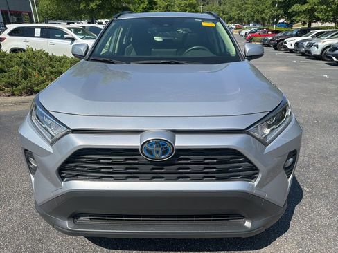 Used 2021 Toyota RAV4 XLE Premium AWD/4WD image 3