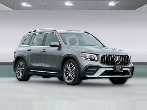 Used 2022 Mercedes-Benz GLB 35 AMG 4MATIC image 6