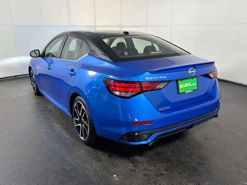 Used 2024 Nissan Sentra SR w/ SR Premium Package FWD image 7