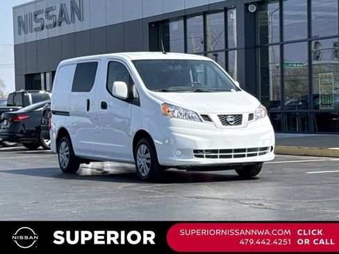 Used 2021 Nissan NV200 SV w/ Sliding Door Glass Package FWD image 1