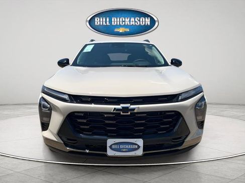 New 2026 Chevrolet Trax RS w/ Driver Confidence Package FWD image 2