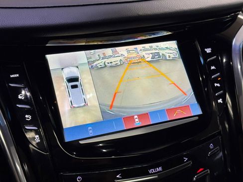 Used 2017 Cadillac Escalade ESV Platinum AWD/4WD image 24