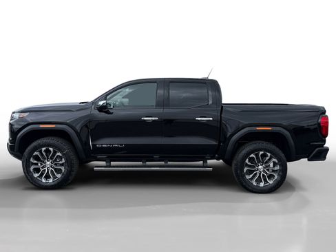 New 2026 GMC Canyon Denali AWD/4WD image 2
