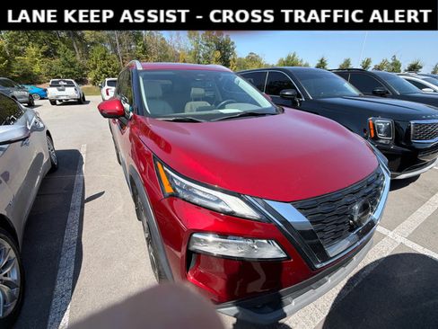 Used 2021 Nissan Rogue SL FWD image 3