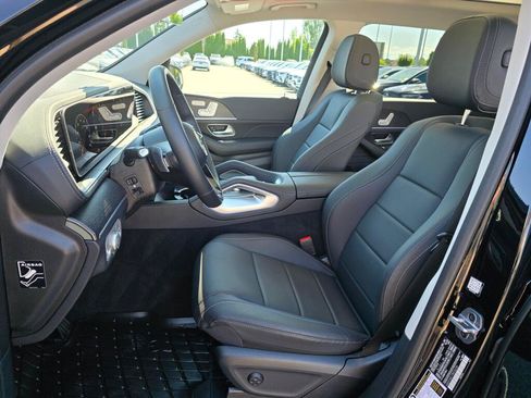 Used 2026 Mercedes-Benz GLS 450 4MATIC image 13