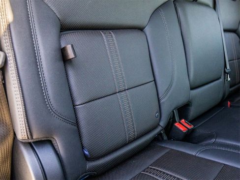 Used 2025 Chevrolet Silverado 2500 High Country w/ High Country Premium Package image 26