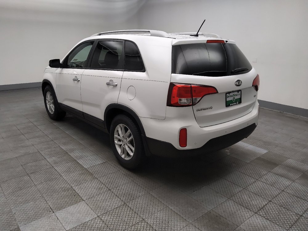 Used 2015 Kia Sorento LX FWD image 3