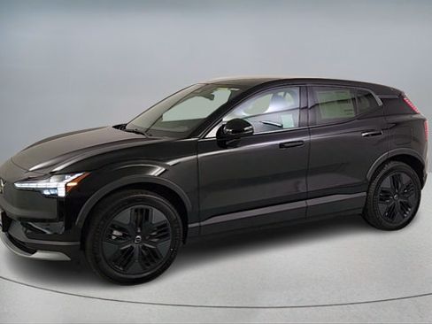 New 2026 Volvo EX30 Cross Country Ultra w/ Protection Package Premier AWD/4WD image 3