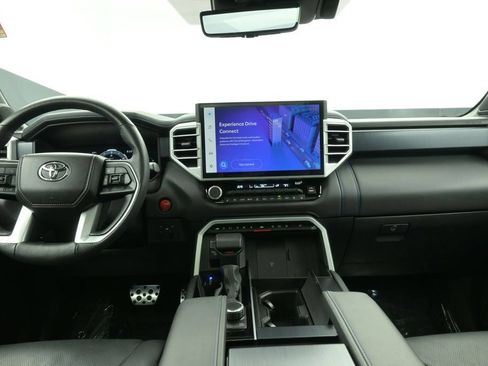 Used 2025 Toyota Sequoia Platinum w/ TRD Off-Road Package AWD/4WD image 23
