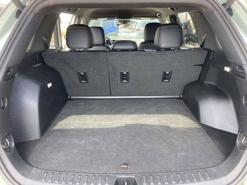 Used 2025 Chevrolet Equinox ACTIV w/ Safety and Technology Package AWD/4WD image 21