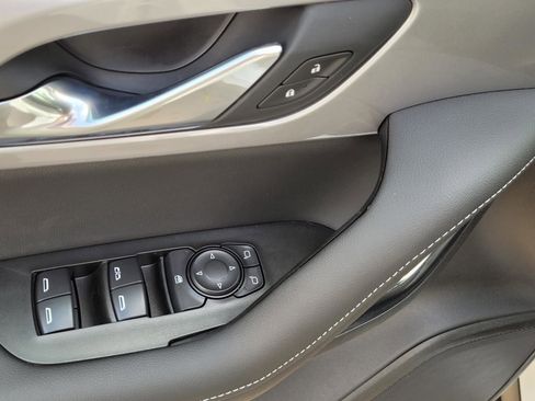 New 2026 Chevrolet Blazer LT image 14