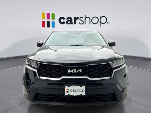 Used 2023 Kia Sorento LX AWD/4WD image 8
