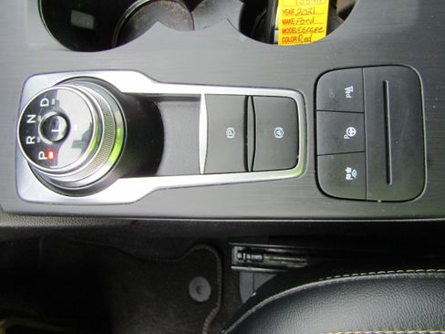 Used 2021 Ford Escape Titanium w/ Titanium Elite Package image 26