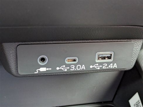 Certified 2026 Subaru Forester Premium image 21