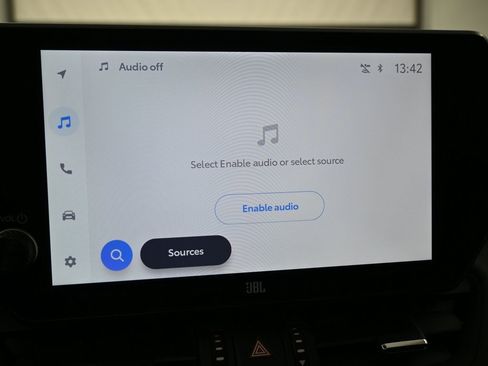 Used 2023 Toyota RAV4 Limited image 13