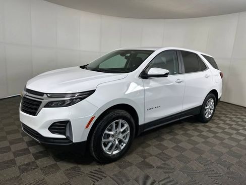 Used 2024 Chevrolet Equinox LT image 7
