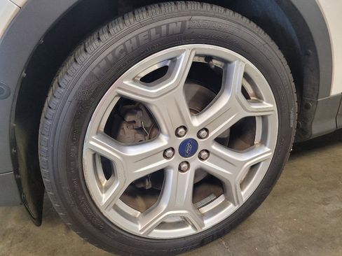 Used 2017 Ford Escape Titanium w/ Equipment Group 301A FWD image 31