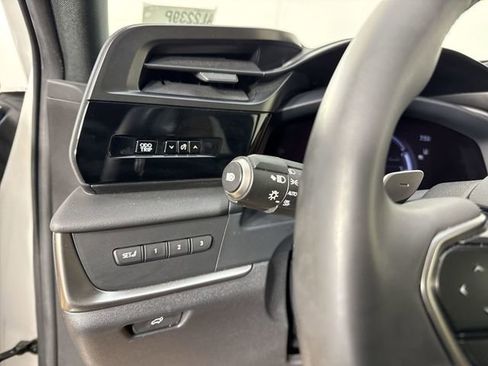 Used 2023 Lexus RZ 450e Premium image 16