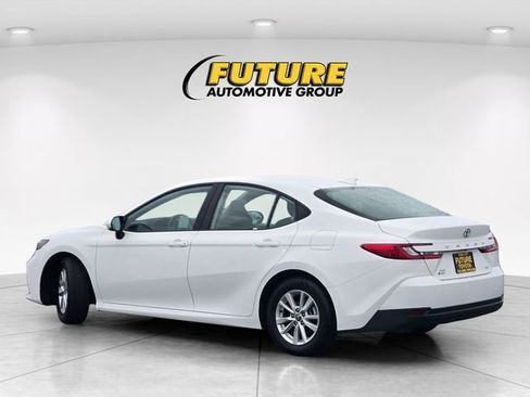 Certified 2025 Toyota Camry LE AWD/4WD image 7