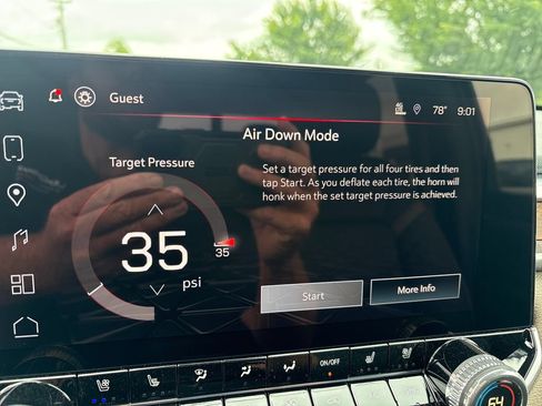 New 2026 GMC Canyon Denali AWD/4WD image 40
