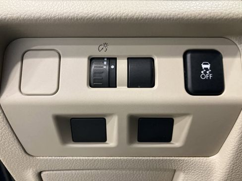 Used 2014 Subaru Impreza 2.0i Sport Limited image 15