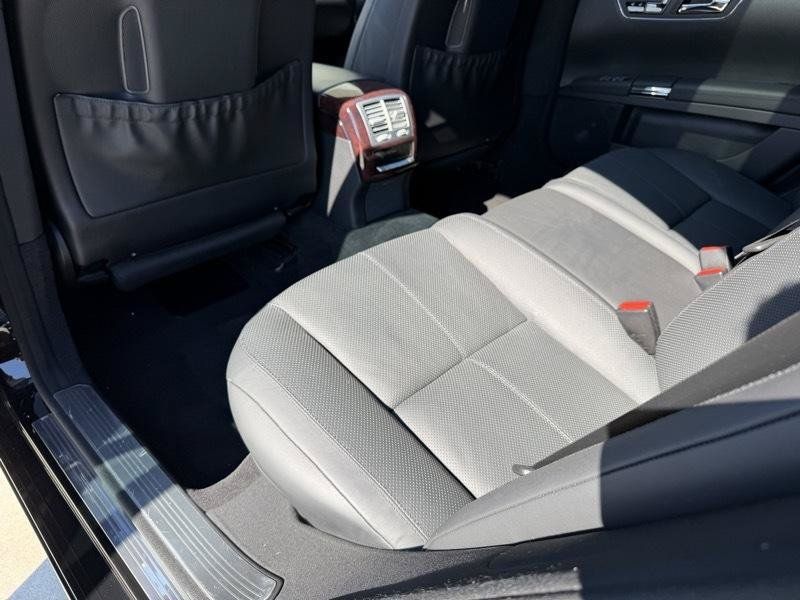 Used 2007 Mercedes-Benz S 550 image 29
