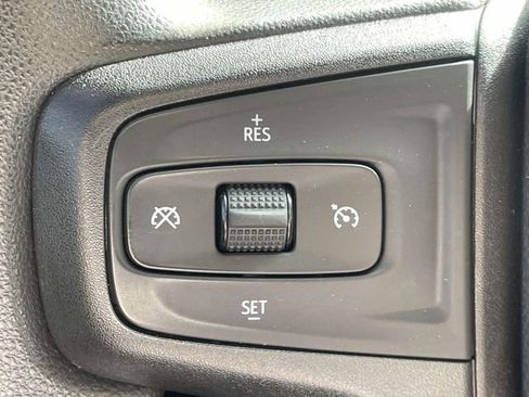 Used 2021 Chevrolet Silverado 2500 Custom w/ Custom Value Package AWD/4WD image 21
