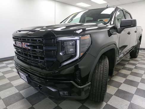 Used 2023 GMC Sierra 1500 Elevation image 4