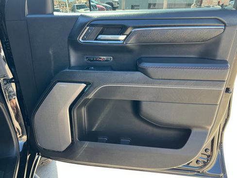 Used 2024 GMC Sierra 1500 AT4X image 22