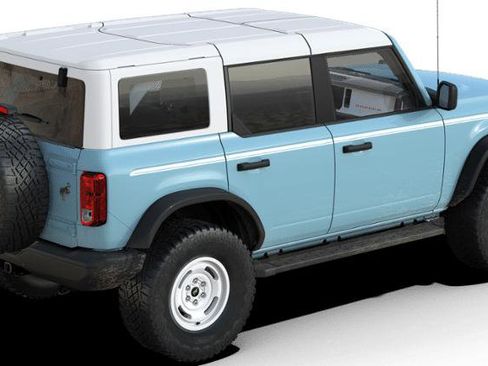 New 2025 Ford Bronco Heritage Edition image 3