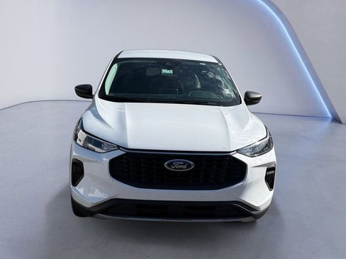 Used 2025 Ford Escape Active FWD image 8
