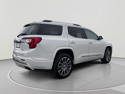 Used 2023 GMC Acadia Denali AWD/4WD image 5