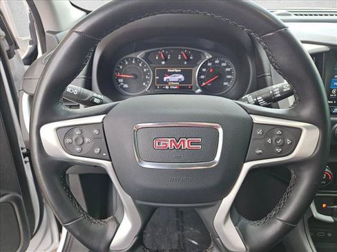Used 2023 GMC Terrain SLT FWD image 12