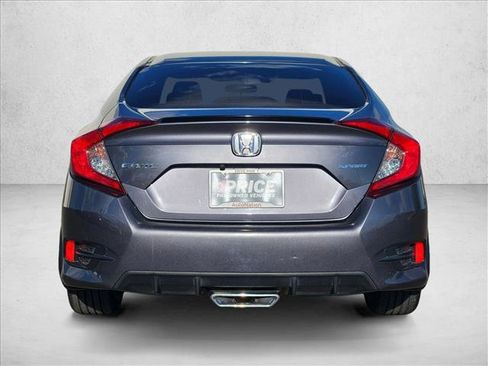 Used 2020 Honda Civic Sport image 7