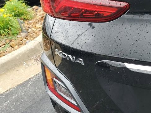 Used 2019 Hyundai Kona Limited AWD/4WD image 7