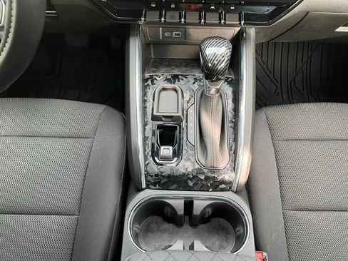 Used 2023 GMC Canyon Elevation w/ Convenience Package image 11