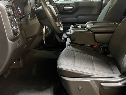 Used 2021 Chevrolet Silverado 1500 Custom w/ LPO, Dark Essentials Package AWD/4WD image 18
