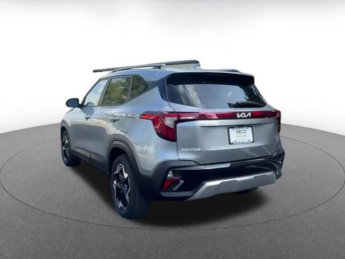 Used 2025 Kia Seltos S image 10
