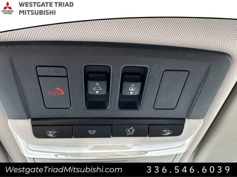 Used 2022 Mitsubishi Outlander SE FWD image 11
