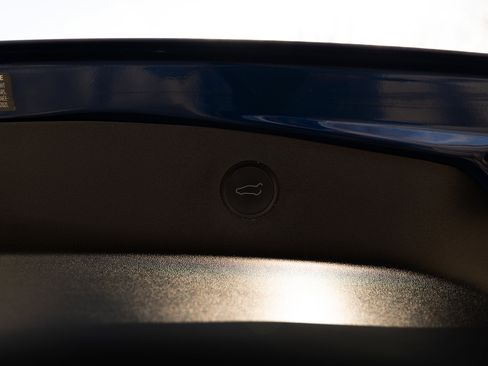 Used 2021 Tesla Model 3 Standard Range Plus image 38