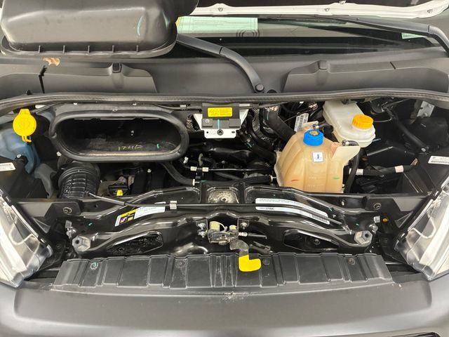 Used 2024 RAM ProMaster 2500 w/ Convenience Group FWD image 11