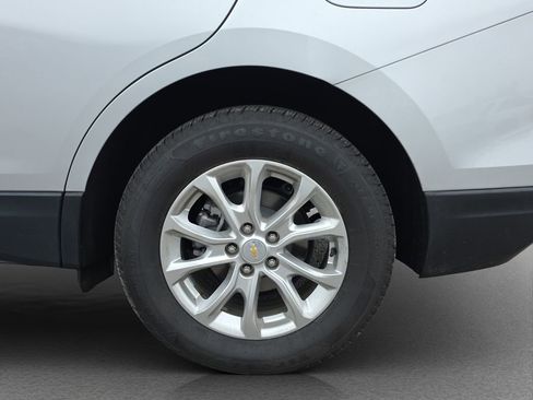 Used 2020 Chevrolet Equinox LT image 4