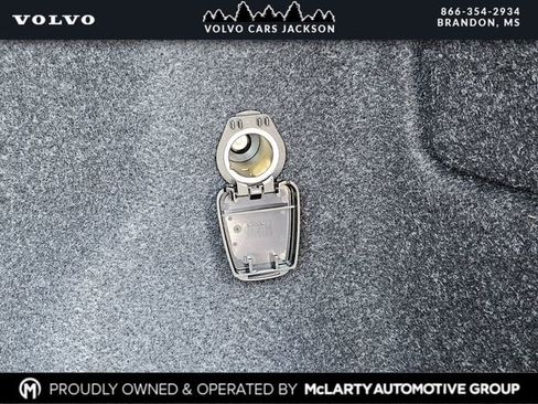 New 2026 Volvo XC40 B5 Plus w/ Protection Package Premier image 26