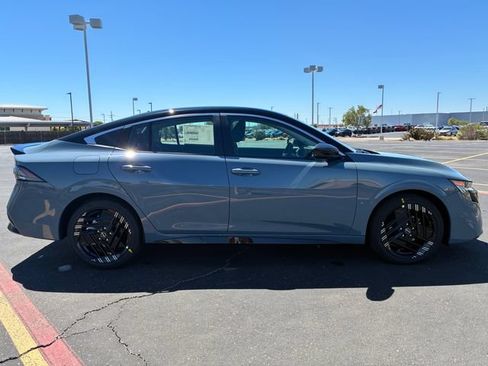 New 2026 Nissan Sentra SR FWD image 7